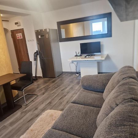 Apartament Gara De Nord Бухарест Екстер'єр фото